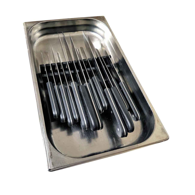 Veitsiteline vetolaatikkoon GN-astiaan asetettuna, 13 veistä säilytyksessä, ihanteellinen ravintoloille ja ammattikeittiöille.