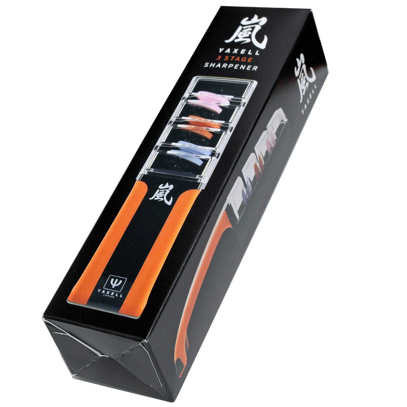 Yaxell Hahloterotin vesihiomakiviteroitin pakkauksessa, musta lahjapakkaus