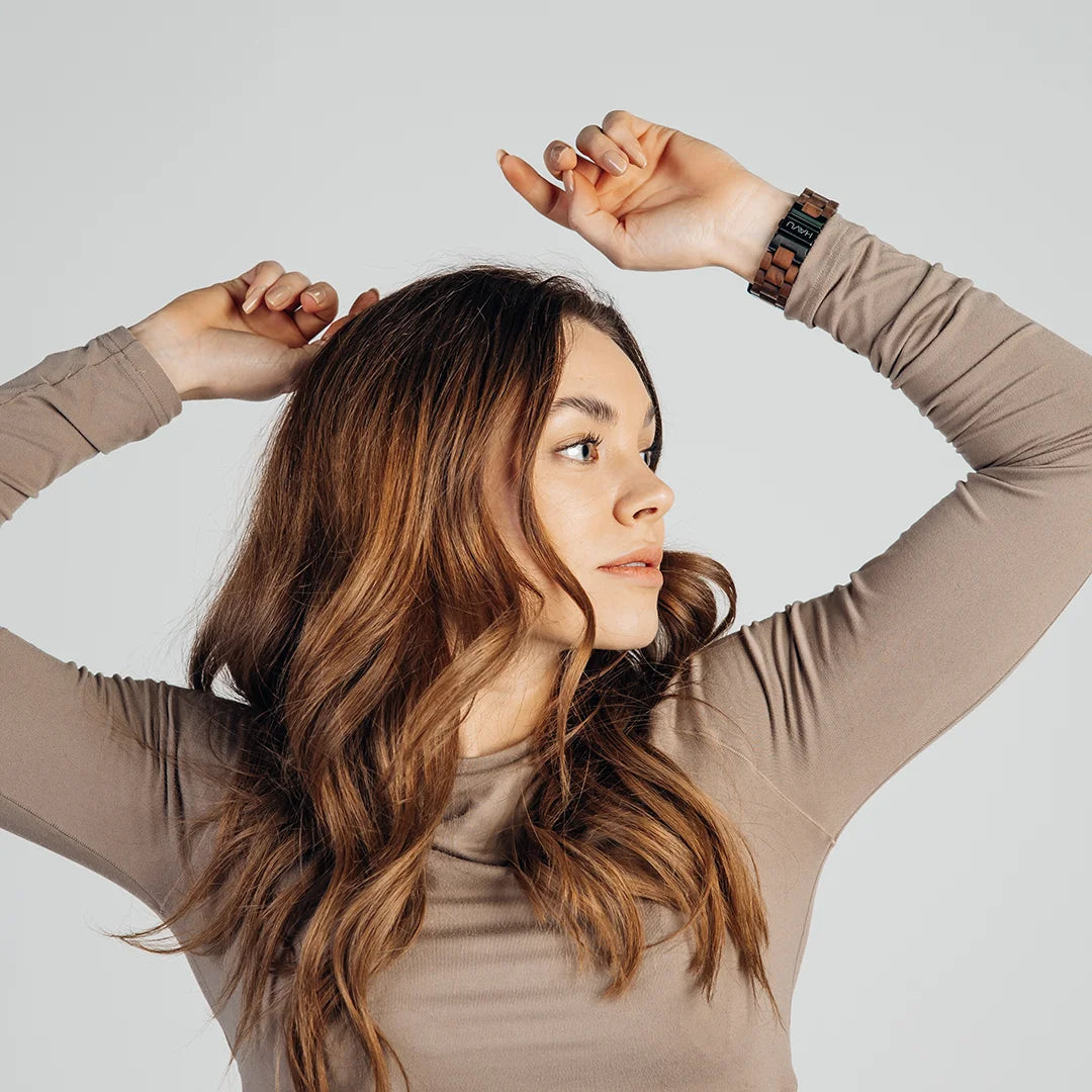 Apple Watch -ranneke, pähkinäpuu