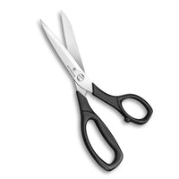 Avoimet Victorinox Italy yleissakset 23 cm, terävät terät ja mukavat kahvat. Laadukkaat keittiövälineet ammattikäyttöön.