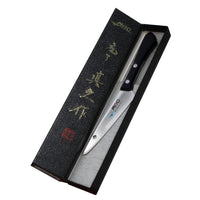 MAC Kuorimaveitsi 10 cm lahjapakkauksessa. Tyylikäs ja käytännöllinen valinta keittiöön tai lahjaksi.