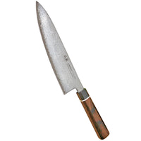 Suncraft Senzo Damascus Black kokkiveitsi 20 cm, jossa 33-kerroksinen damascus-terä ja puinen kahva, ammattikäyttöön keittiössä.