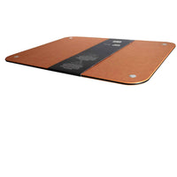 Dorre Sami leikkuulauta puukuidusta, jossa näkyvät liukuestejalat. Vakaa ja turvallinen alusta ruoanvalmistukseen keittiössä.