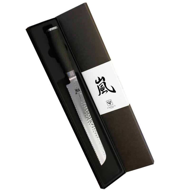 Yaxell TAISHI leipäveitsi 23 cm pakkauksessa, musta lahjapakkaus