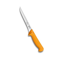 Victorinox Swibo Bouneri - Joustava Veitsi 16 cm terällä ja ergonomisella oranssilla kahvalla, ihanteellinen riistankäsittelyyn ja luuttomaksi leikkaamiseen.