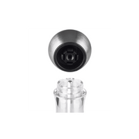 Cole & Mason suolamyllyn irrotettava kansi ja keramiikkamekanismi, helppo täyttää ja puhdistaa. Sopii keittiöön ja ruokapöytään.