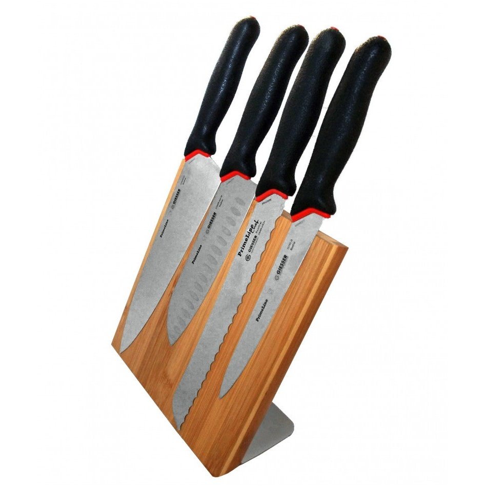 Dorre Veitsimagneetti Bambu pitää neljä keittiöveistä järjestyksessä, tarjoten turvallisen ja tyylikkään säilytyspaikan.