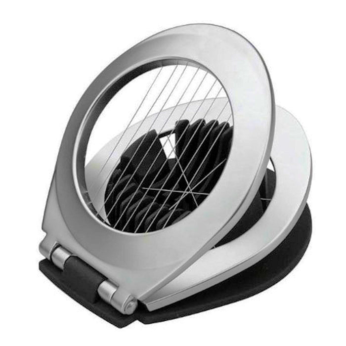 Kananmunanleikkuri Lohkoja - Lacor, kompakti 10x7 cm keittiöväline metallilangalla. Soveltuu täydellisesti kananmunien viipalointiin ja lohkomiseen.