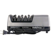 Chef's Choice Trizor XV - Huipputehokas sähköinen teroituskone takaa, jossa näkyy virtajohto ja varoitustekstit.