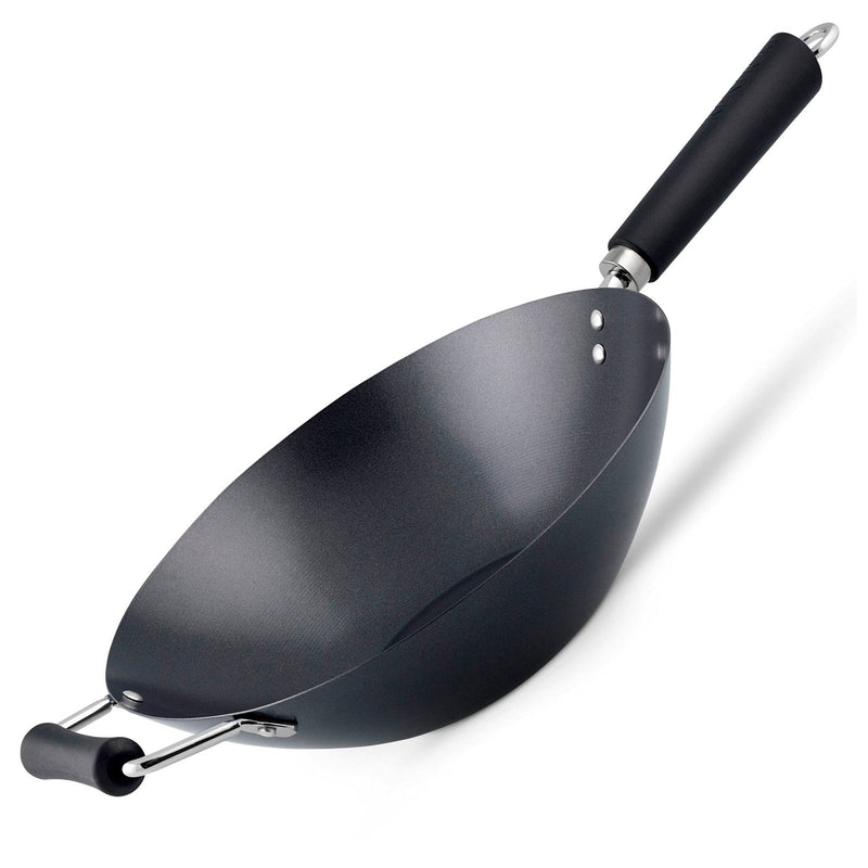 Ken Hom Excellence 31cm hiiliteräs wokkipannu, kevyt ja kestävä tarttumattomalla Quantum®2 pinnoitteella. Ergonominen kahva helpottaa käyttöä.