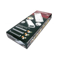 Super Benriner Mandoliini valkoinen, 9,5 cm myyntipakkauksessa. Sisältää terät, sormisuojan ja käyttöesimerkit.