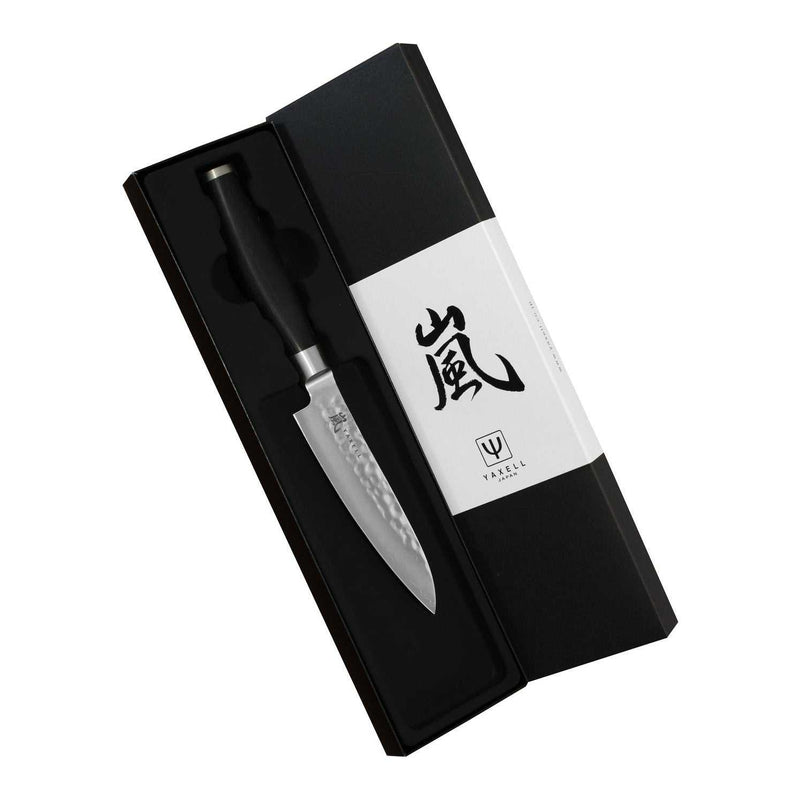 Yaxell Taishi vihannesveitsi 12 cm pakkauksessa, musta lahjapakkaus